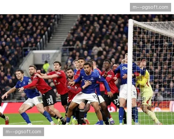 曼联客场1-0绝杀埃弗顿，卡里克神换人助红魔升至积分榜第四