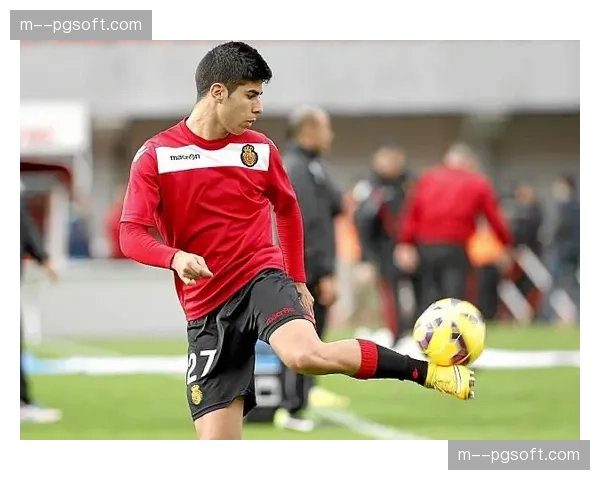 名宿点评：当前西甲缺少能将控球优势直接转化为决定胜局的“空间阅读者”。